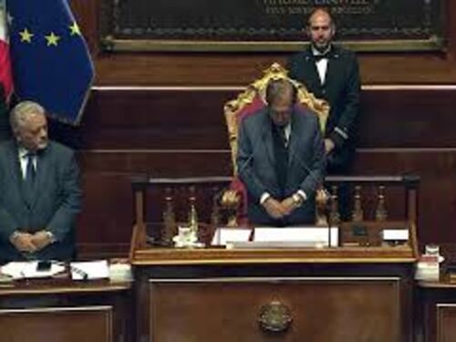 La Russa commemora militari scomparsi in incidente aereo al Circeo, minuto silenzio in Aula Senato