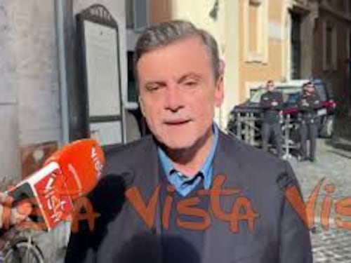 Calenda: "Scudo democratico" anti-ingerenze russe e cinesi, Governo disponibile al confronto