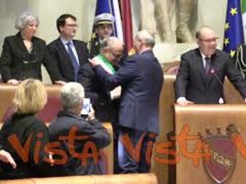 Carlo Verdone sindaco di Roma per un giorno, la cerimonia in Assemblea Capitolina