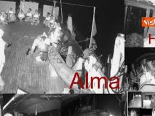 Inizia l'abbordaggio di Israele sulle barche della Flotilla, primi equipaggi fermati