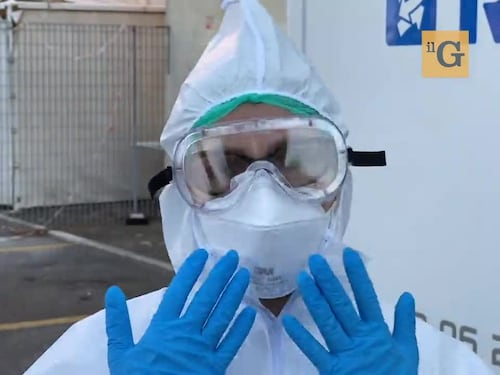 Coronavirus, il tampone drive-in