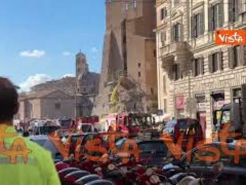 Ecco la Torre dei Conti ai Fori imperiali dopo il cedimento di parte della struttura