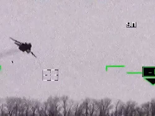Il Su-24M russo colpisce le postazioni ucraine