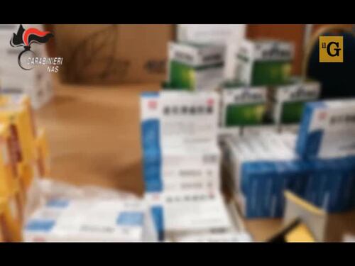 Il mercato nero dei farmaci nelle erboristerie orientali: "Vanno bene anche per il Covid"