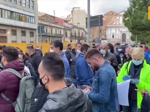Dpcm, esercenti protestano contro il decreto del governo