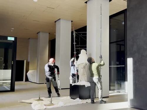 La statua "adottata" da Citi
