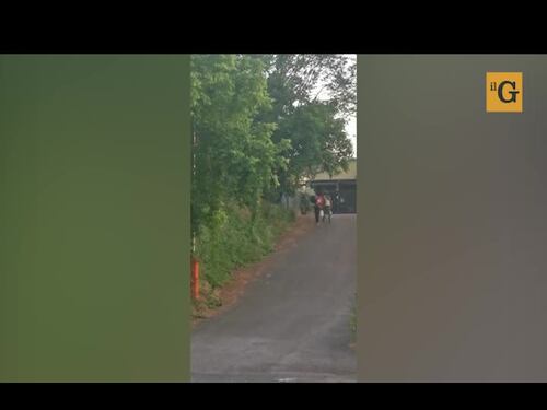 Tiburtino III, il viavai dei migranti nell'ex centro di accoglienza