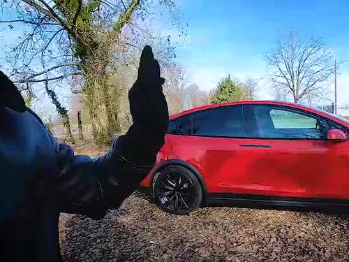Tesla Model X Plaid, le nostre pillole: guarda il video