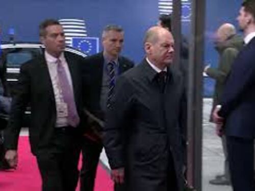 Scholz arriva al Consiglio europeo