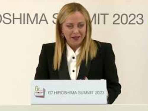 Meloni: Riportato dopo anni al G7 il tema dei fenomeni migratori
