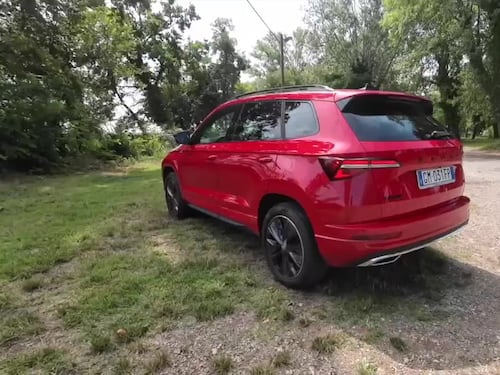 Nuova Skoda Karoq 2023: la nostra prova in pillole, guarda il video