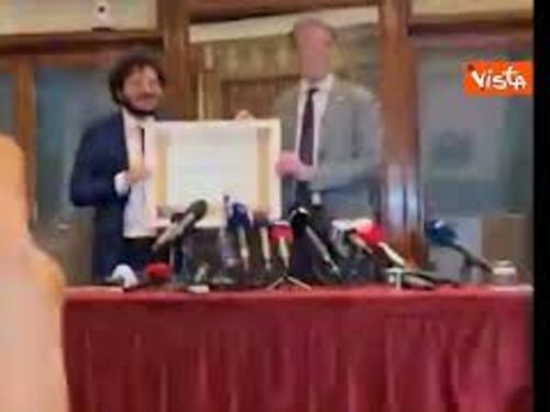 Patrick Zaki all'Università di Bologna, ecco la consegna della laurea