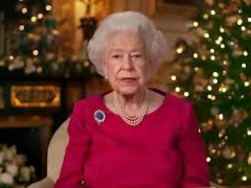 Un anno fa la morte della Regina Elisabetta, ecco l'ultimo discorso di fine anno nel 2021