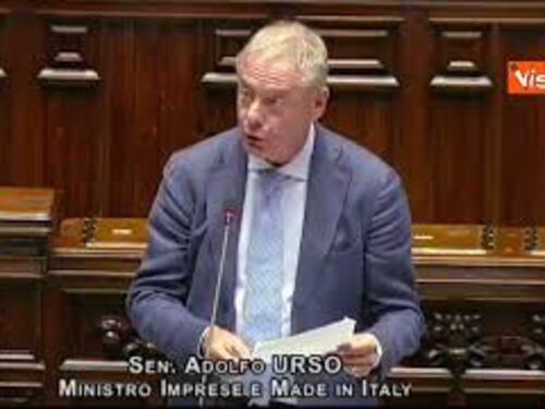 Urso: "Eviteremo blocco auto Euro 5 in Piemonte", applauso in Aula alla Camera