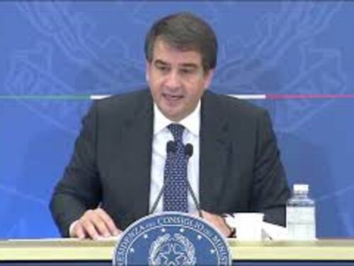 Pnrr, Fitto: "Governo sopprime Agenzia per la coesione"