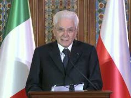 Mattarella: Non si può restare indifferenti a brutale aggressione russa in Ucraina