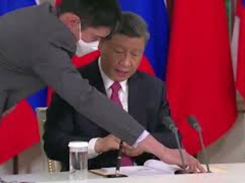 Putin e Xi firmano dichiarazione su cooperazione economica Russia-Cina