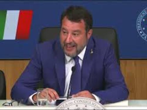 Salvini: "Ponte Stretto è favore agli italiani che lo aspettano da 50 anni"
