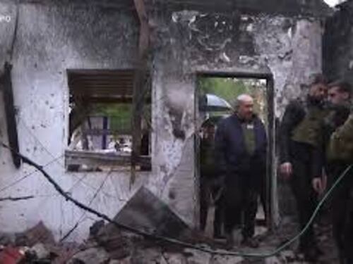 Guerra in Israele, Nethanyahu visita uno dei kibbutz attaccati da Hamas con Elon Musk