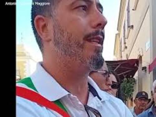 Il vicesindaco di Lampedusa: Siamo stanchi, non vogliamo diventare Alcatraz
