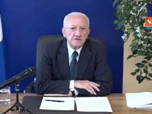 De Luca: "Apprezzo impegno Meloni su Caivano , servono forze ordine ed esercito in strada h24"