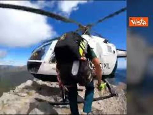 Guardia Civil salva speleologo intrappolato per 30 ore nella Valle di Ansò in Spagna