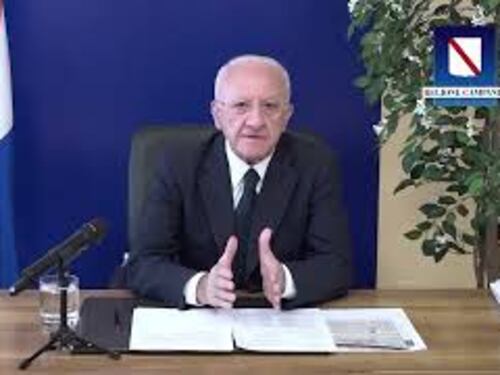 De Luca: Nei quartieri a rischio servono forze di polizia 24 ore su 24