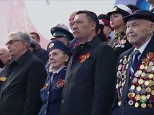 Giorno della Vittoria, Putin chiede un minuto di silenzio alla Piazza Rossa