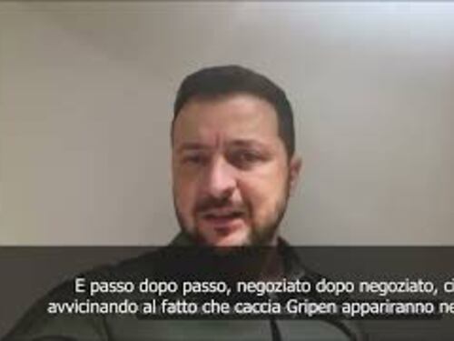 Zelensky: Ci avviciniamo a utilizzo dei caccia Gripen nei cieli ucraini