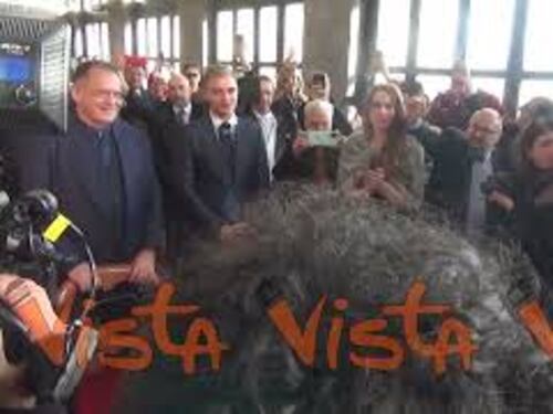 A Napoli il sì di Alessandro Cecchi Paone e Simone Antolini, l'unione civile celebrata da Manfredi