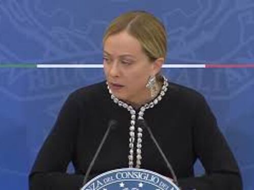 Riforma premierato, Meloni: "Fine dei governi tecnici. Non ci saranno più maggioranze arcobaleno"