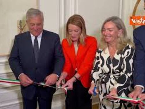 Tajani e Metsola inaugurano la mostra "La Grande Visione Italiana" al Consolato di New York