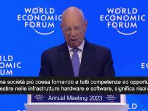 Schwab a Davos: "Per le prossime sfide servirà creatività e cooperazione"