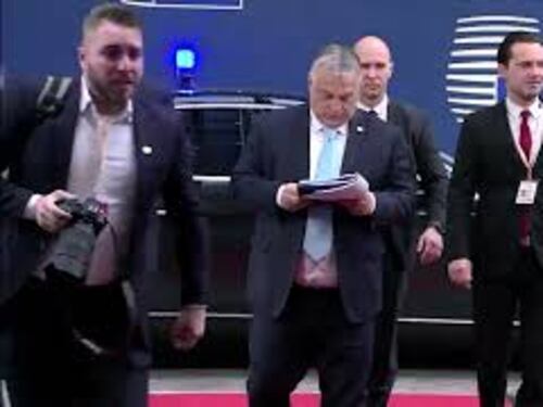 Orban arriva al Consiglio Ue