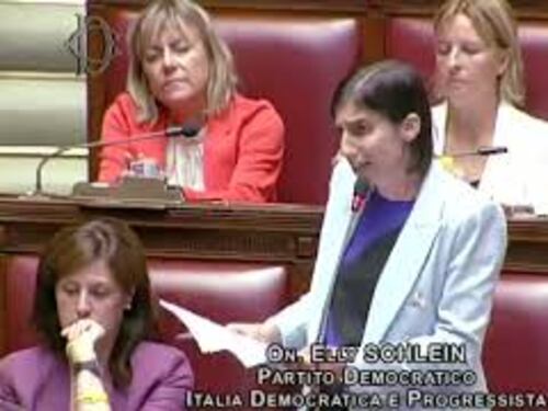 Schlein: Meloni vuole passare alla storia come premier donna che ha reso poveri più poveri con sms"