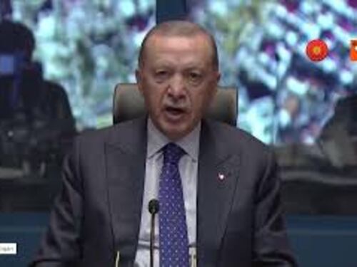 Terremoto Turchia, Erdogan annuncia: "3.549 vittime e stato d'emergenza per 3 mesi"