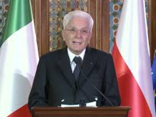Mattarella: Popoli di Kiev e Chişinău devono sapere che l'Europa non li lascerà fuori