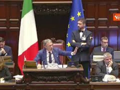 Commesse Anas, Costa si smarca da opposizioni: "Non siamo in un tribunale". È bagarre in Aula