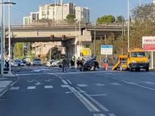 Incidente stradale a Cagliari, quattro vittime. Le immagini da viale Marconi
