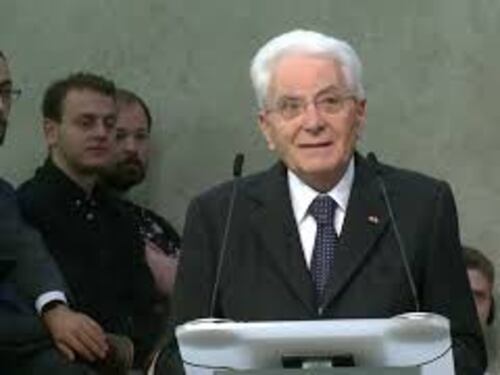 Mattarella: Raggiungere sicurezza energetica non significa affidarsi solo a fonti tradizionali