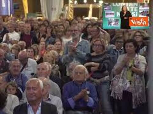 Schlein: "Chi non riesce a dire "antifascista" non è degno di incarichi istituzionali"