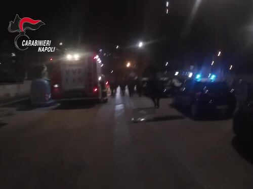 Napoli, preso il super latitante Gaetano Angrisano: il video del blitz dei carabinieri