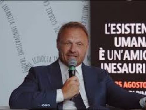 Lollobrigida: "Italia ha riguadagnato in pochi mesi centralità nel Mediterraneo"