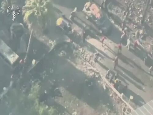 L'ospedale di Gaza ripreso dall'alto il giorno dopo: "Non è stato un attacco aereo"