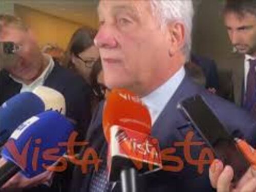 Migranti, Tajani: "Accordo con Tunisia firmato da Commissione Ue, va rispettato"