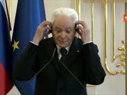 Mattarella: "Disinformazione Russia insidia da contrastare con forza da Ue e Nato"