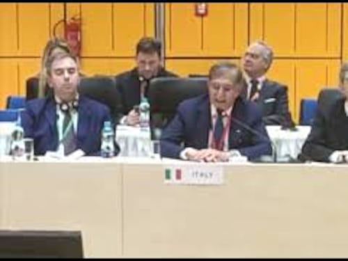 25 Aprile, La Russa a Praga: "Ricordiamo sconfitta del fascismo"