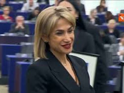 Premio Sacharov alle donne iraniane, ecco la consegna dei riconoscimenti al Parlamento Ue