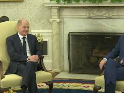 Biden riceve il Cancelliere tedesco Scholz alla Casa Bianca