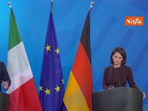 Migranti, Tajani: Impedire che trafficanti di essere umani sfruttino persone